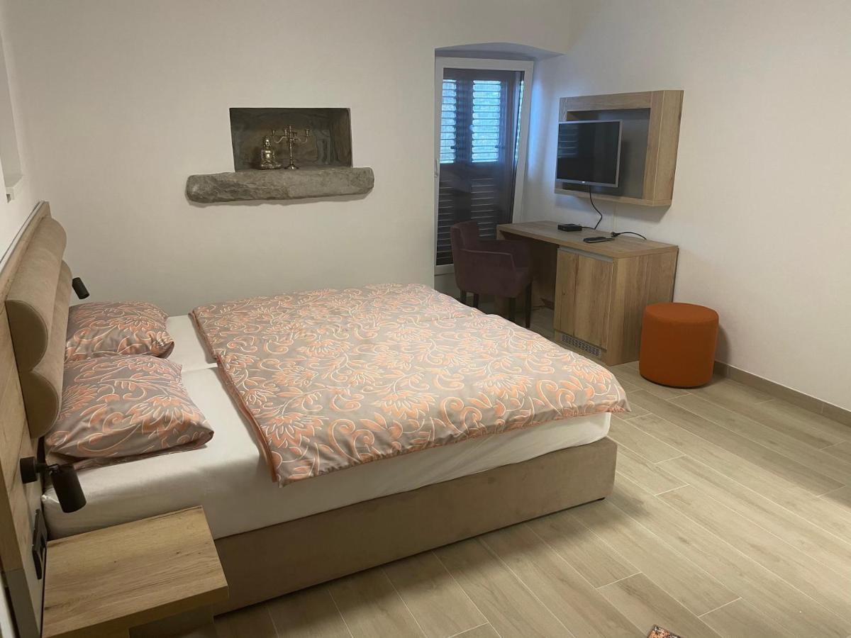 Villa Sanela Pobegi Extérieur photo